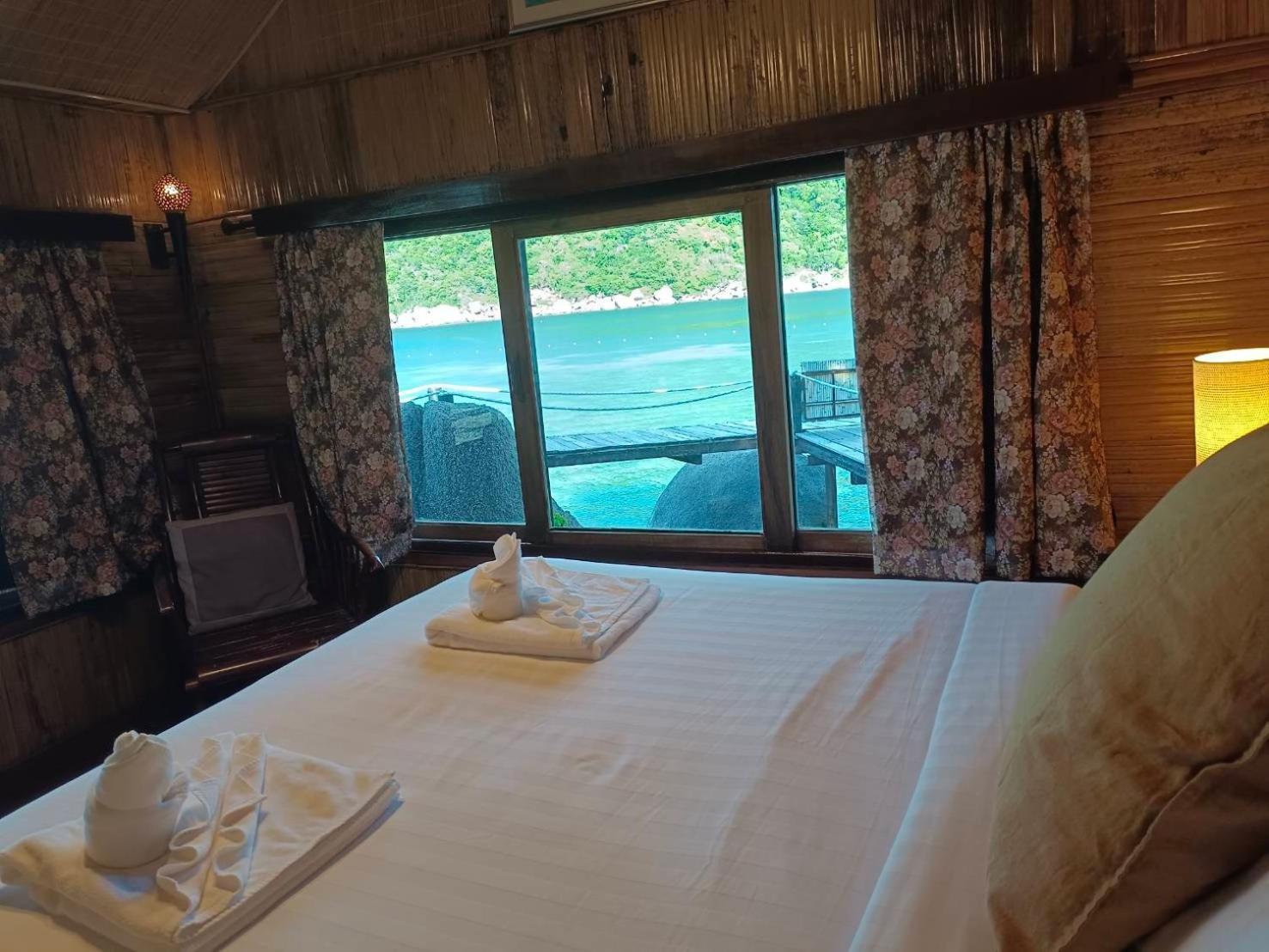 Nangyuan Island Dive Resort Тау Экстерьер фото
