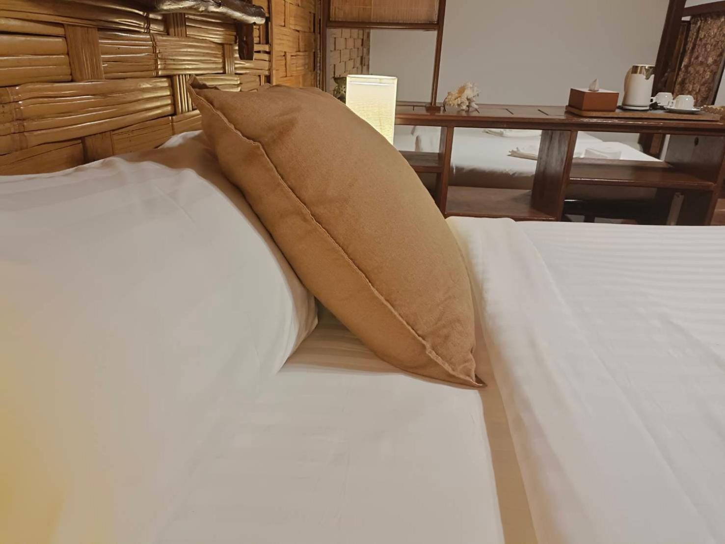 Nangyuan Island Dive Resort Тау Экстерьер фото