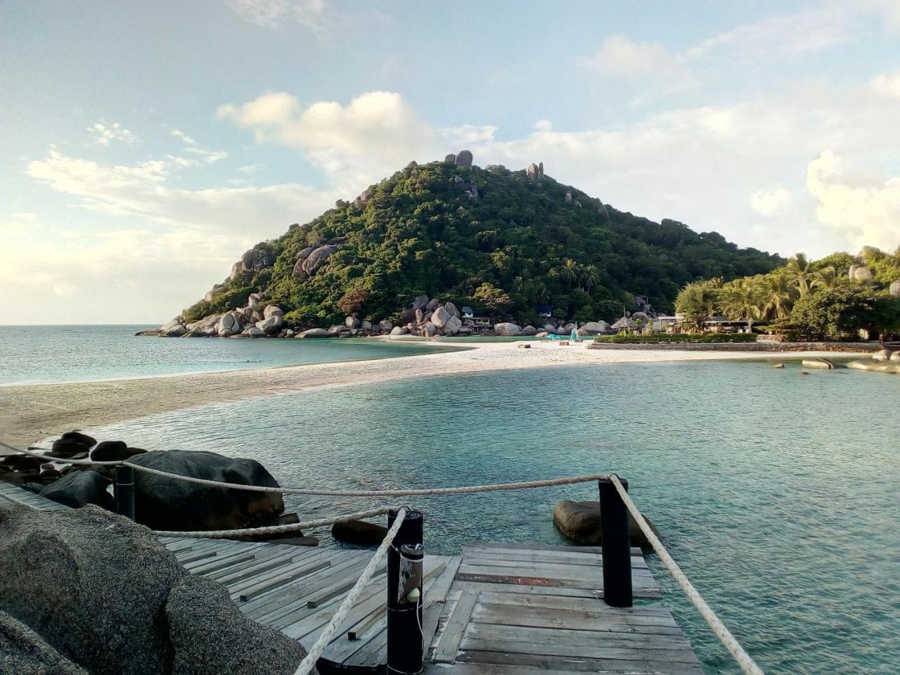 Nangyuan Island Dive Resort Тау Экстерьер фото
