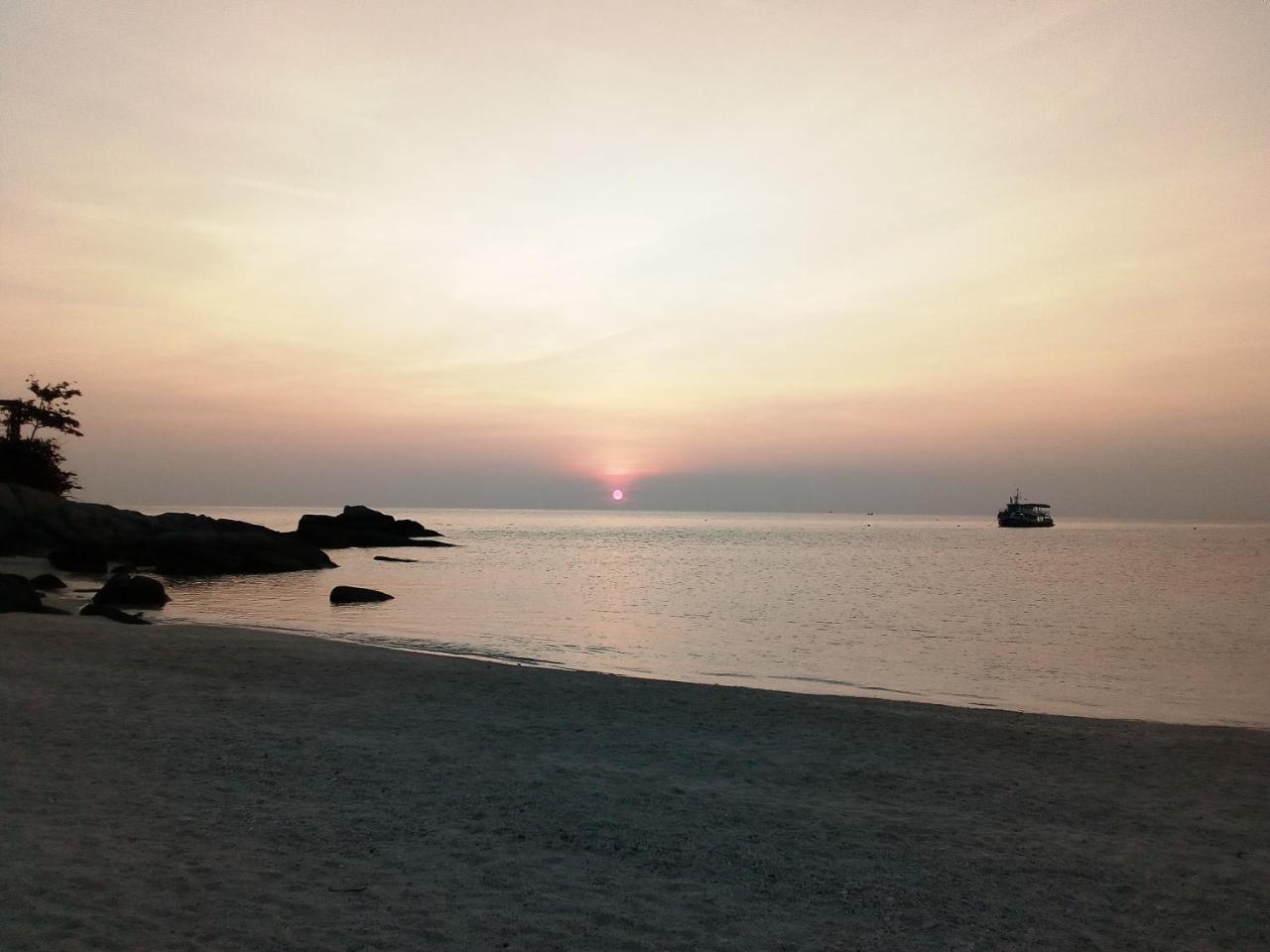 Nangyuan Island Dive Resort Тау Экстерьер фото